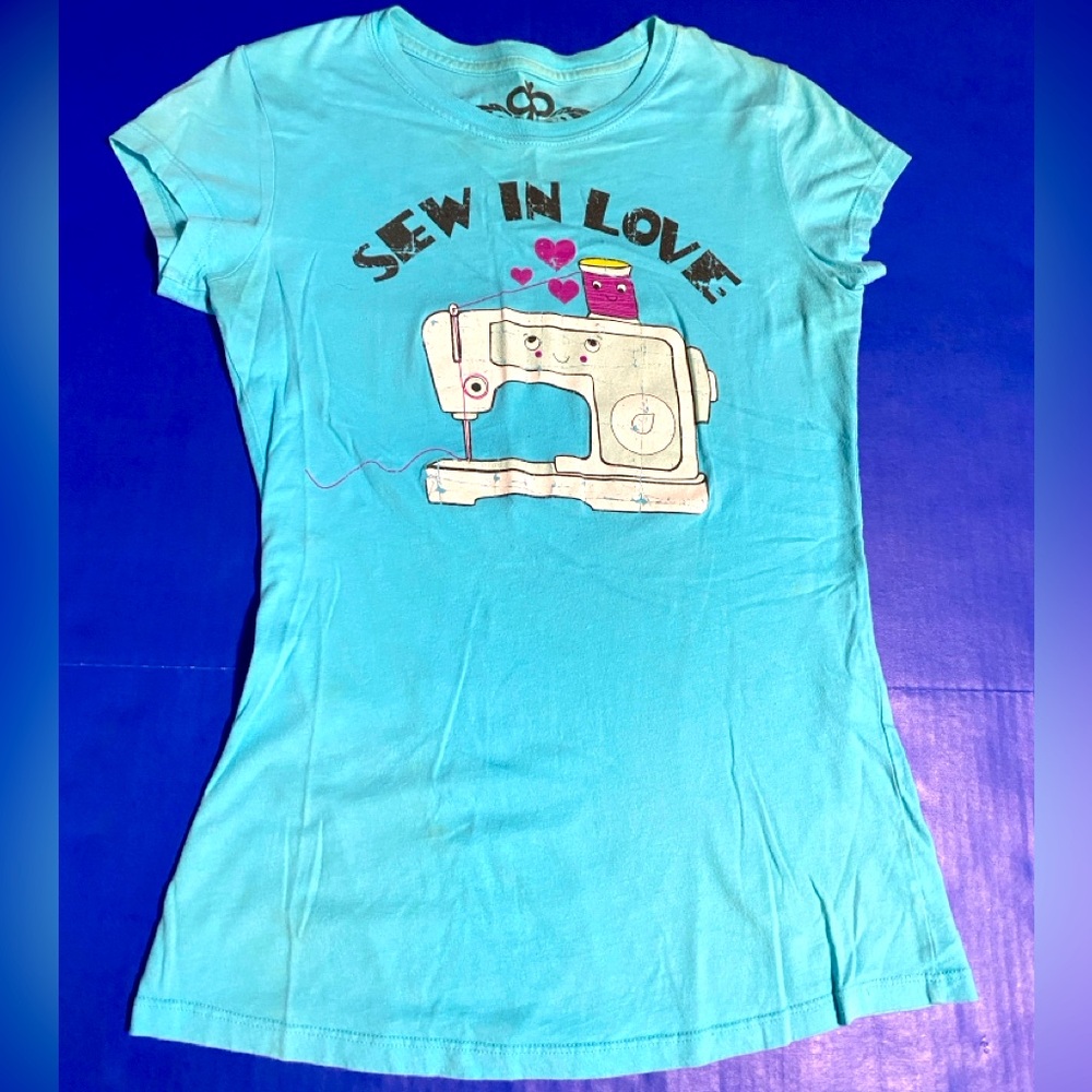 Bitter Sweet Casualty of Luxury 90s Y2K Blue Tee w/Sewing Machine Graphic Design